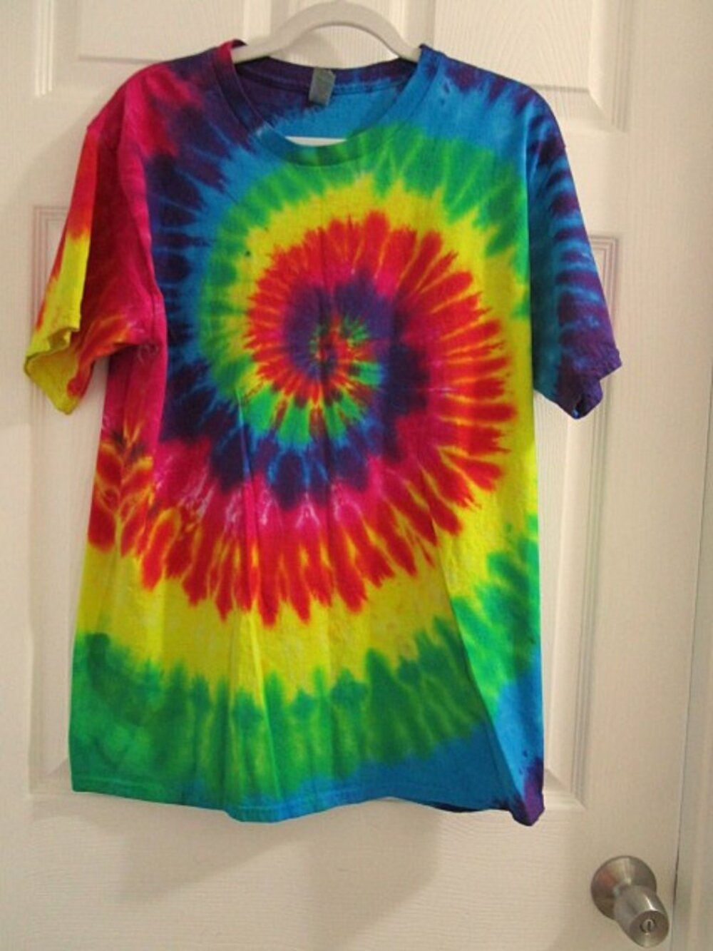 Gildan Tie Dye Women's T Shirt Size L NWOT